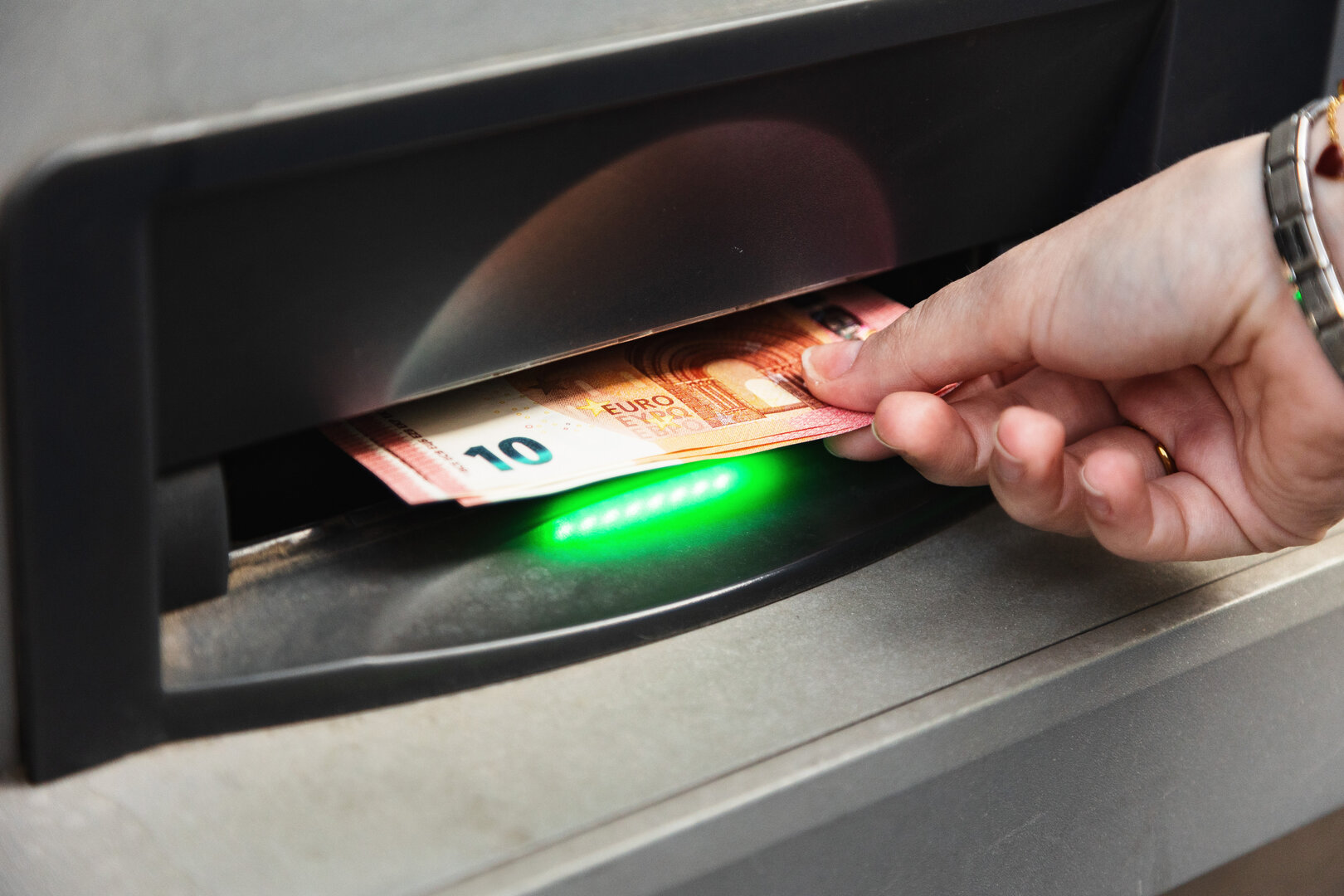 Geldausgabe Geldausgabe